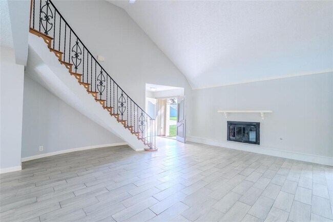 Foto del edificio - 19314 Enchanted Oaks Dr