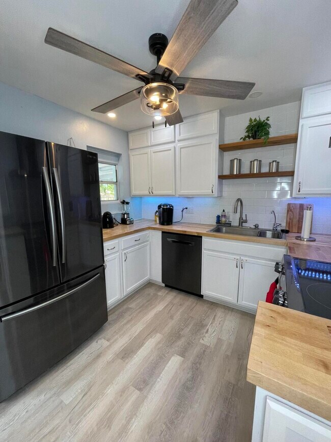 Foto del edificio - 615 Minnesota St