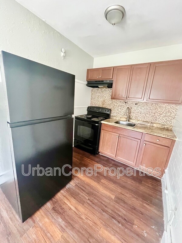 Foto del edificio - 216 5th Ave N