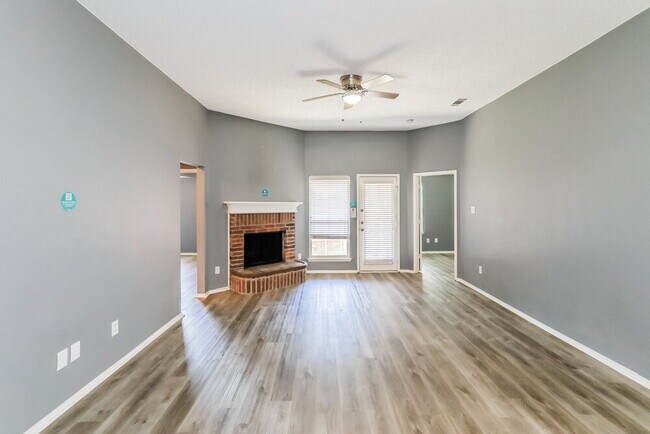 Foto del edificio - 4936 Diamond Trace Trail