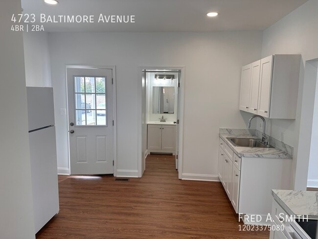Foto del edificio - 4723 Baltimore Ave