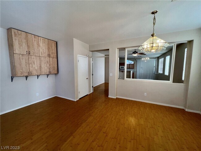 Building Photo - 7203 Ponderosa Way