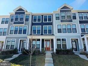 Building Photo - 4254 Frost St