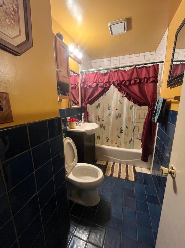 Building Photo - 578 Coyote Rd