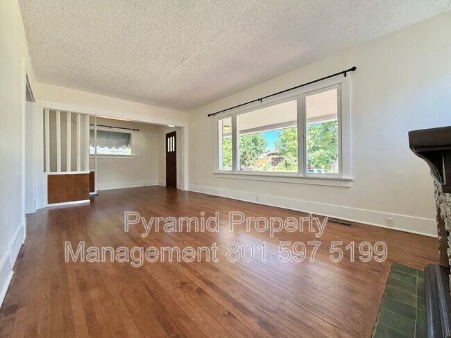 Foto del edificio - 1534 Garfield Ave S
