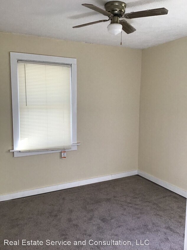 Foto del edificio - 2 br, 1 bath House - 1137 E. Laurel St.