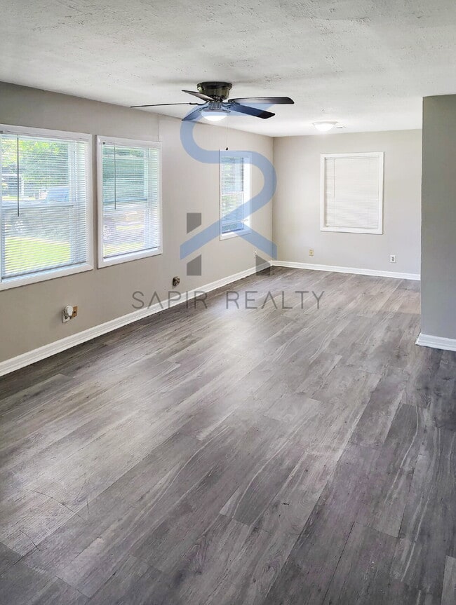 Building Photo - 203 Johns Rd