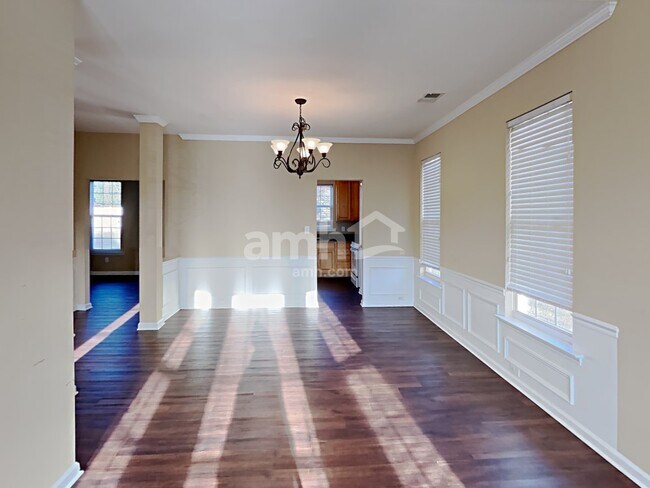 Foto del edificio - 13504 Armour Ridge Dr
