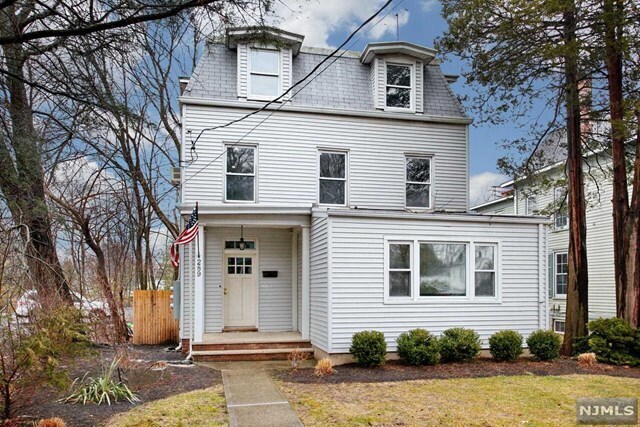 Primary Photo - 289 Harrington Ave