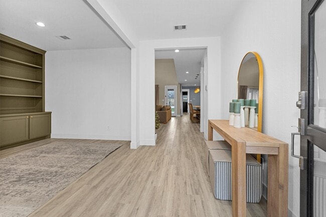 Foto del edificio - 14217 Savage River Ln