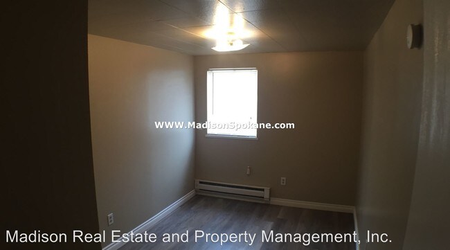 Foto del edificio - 7723 W Sunset Hwy