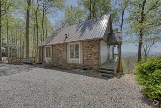 Building Photo - 1142 Walnut Ridge