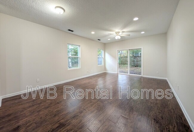 Foto del edificio - 3315 Post St