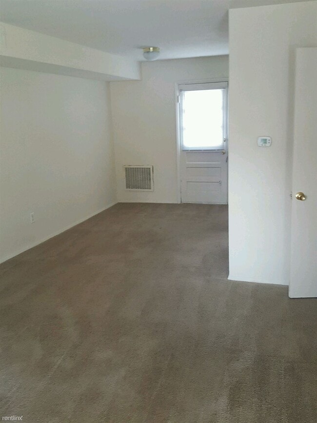 Building Photo - 2 br, 1 bath  - 5008 Alan Dr