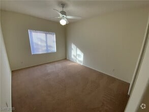 Building Photo - 330 John Henry Dr