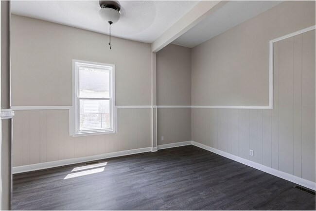 Dormitorio - 521 Bayne St