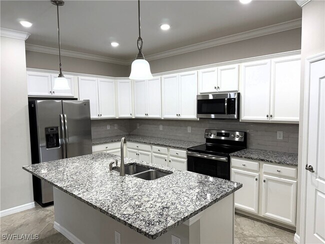Foto del edificio - 9444 Glenforest Dr