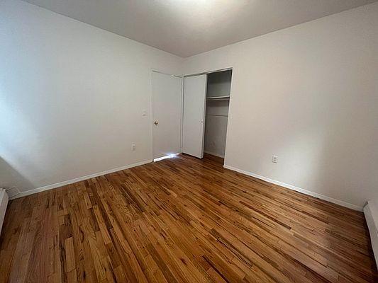 Foto del edificio - 2 bedroom in BRONX NY 10456