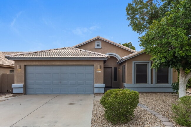 Building Photo - 7637 S 27th Way