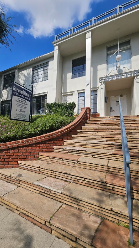 Building Photo - 4221 Los Feliz Blvd
