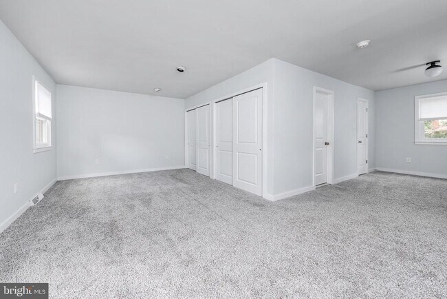 Foto del edificio - 115 Greenvale Ct