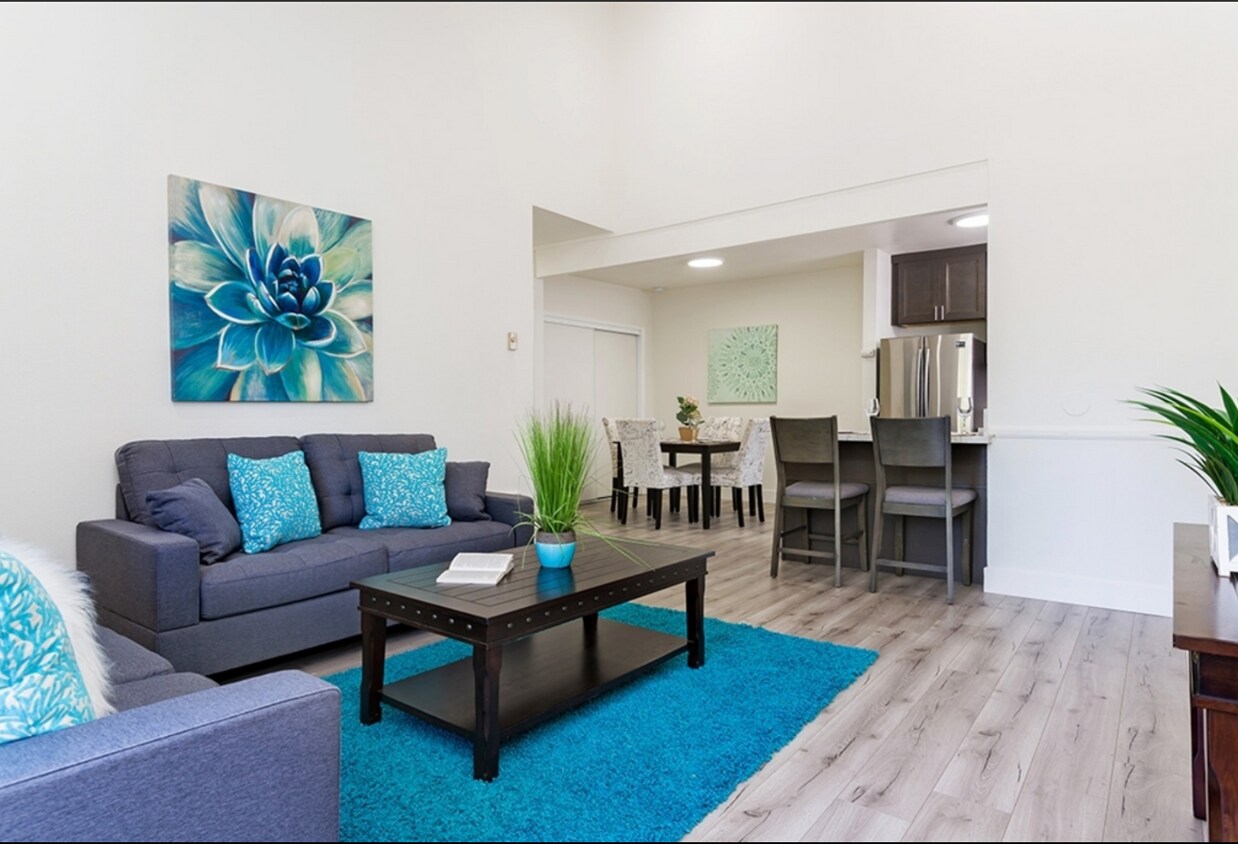 Foto principal - 1051 Rock Springs Rd