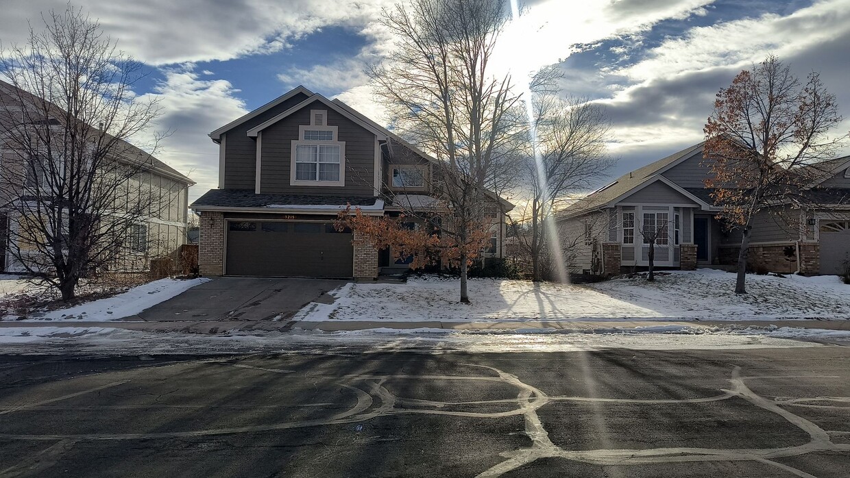 Primary Photo - House in West Fort Collins! 3 Bedrooms for...