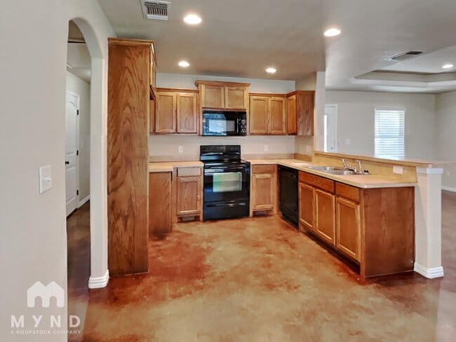 Building Photo - 109 Jolin Ln