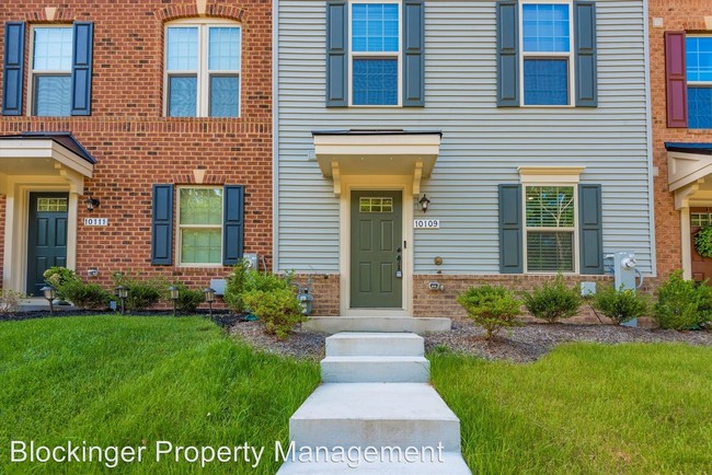Building Photo - 3 br, 3.5 bath House - 10109 Campbell Blvd