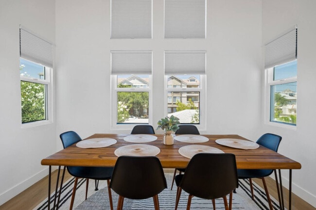 Foto del edificio - 4641 N 8th Pl