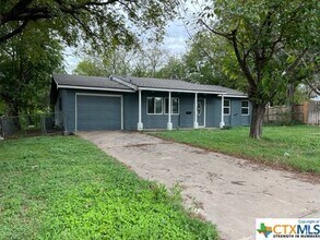 Building Photo - 1701 Chippendale Dr
