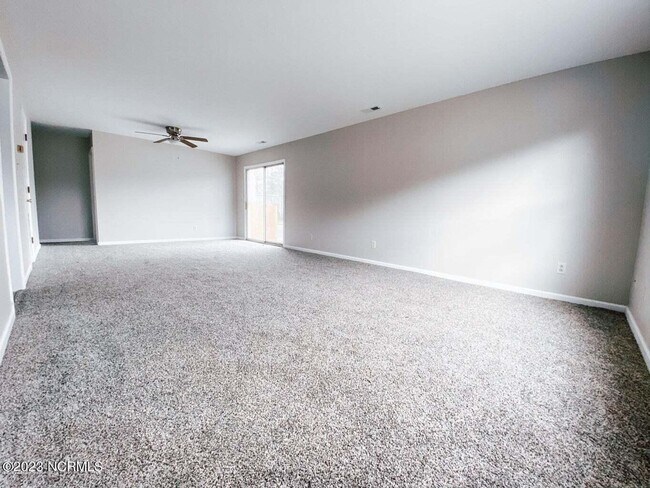 Foto del edificio - 3102 Gaitway Ct
