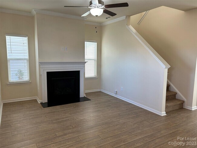 Building Photo - 7110 McLothian Ln