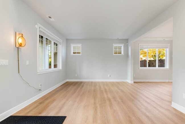 Photo - 11722 NE 112th St House