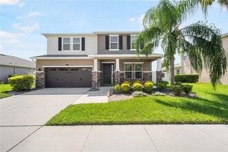 Building Photo - 5401 Suncatcher Dr