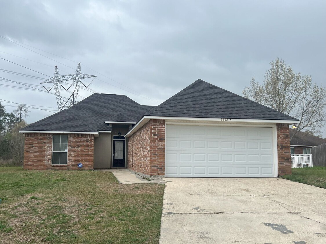 23683 Windy Ridge Dr, Denham Springs, LA 70726 House Rental in Denham