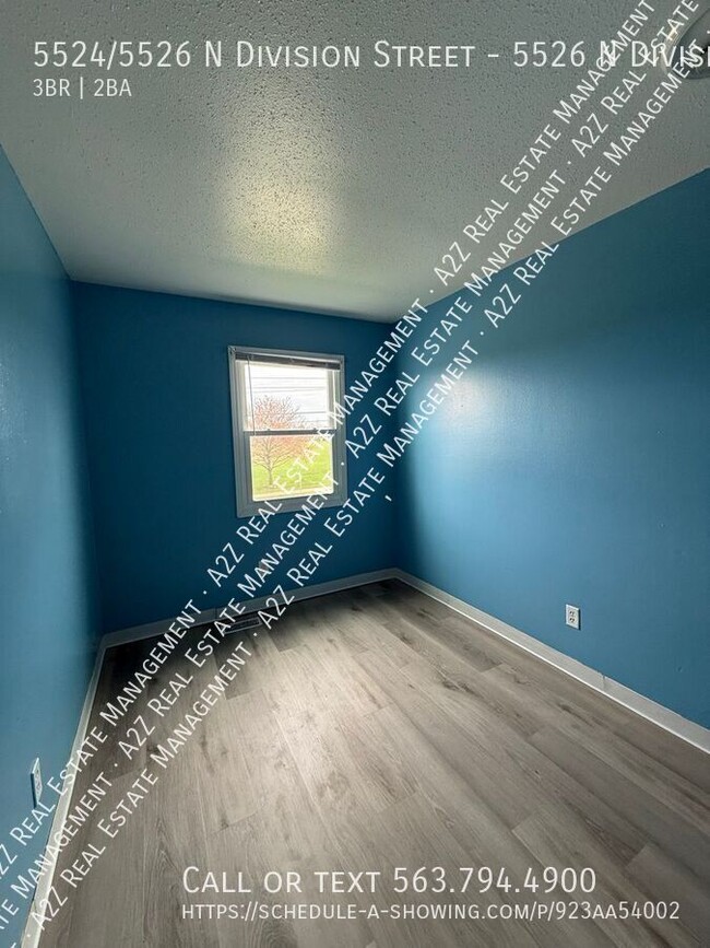 Foto del edificio - 5524/5526 N Division Street-5526 N Divisio...