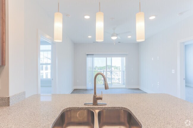 2HAB,2BA,-Wharf - Marina Villa