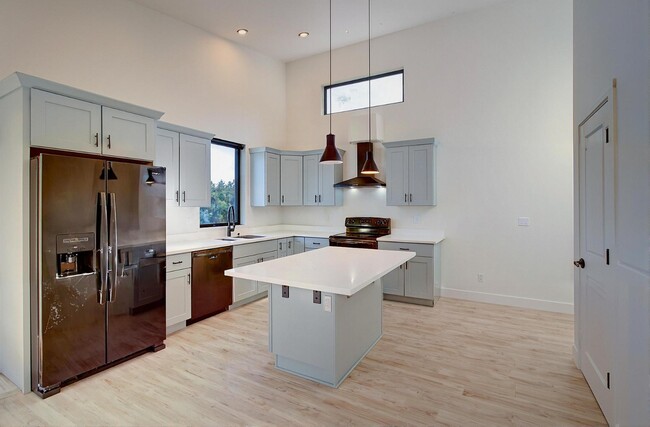 Photo - 1221 East Emma Drive Apartment