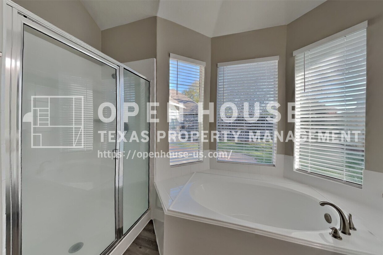 Foto del edificio - 17326 Granberry Gate Dr