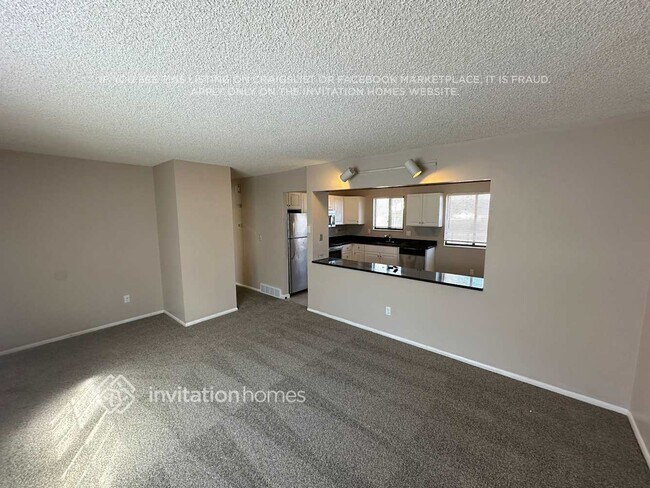 Building Photo - 10491 Owens Cir