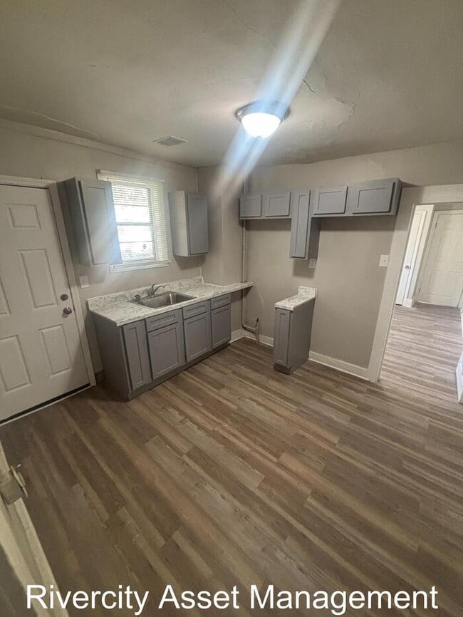 Foto del edificio - Cute Duplex For Rent!!!! Section 8 Welcomed !!!!