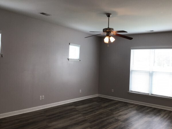 Foto del edificio - 15 Summer Hill Ct