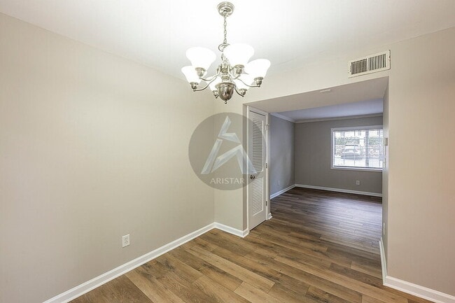 Photo - 6940 Roswell Rd NE Apartment