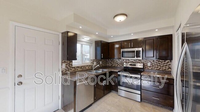 Foto del edificio - 4520 Galley Rd