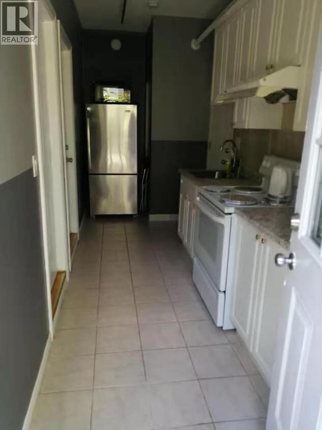 Building Photo - 48XX Rumble St