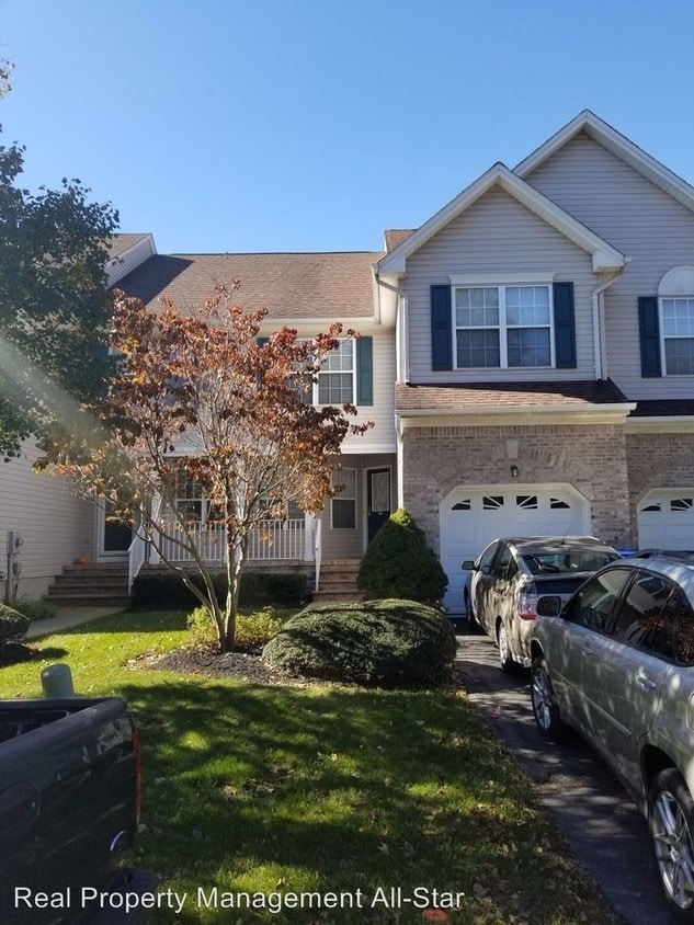 Primary Photo - 3 br, 2.5 bath House - 118 Jared Drive