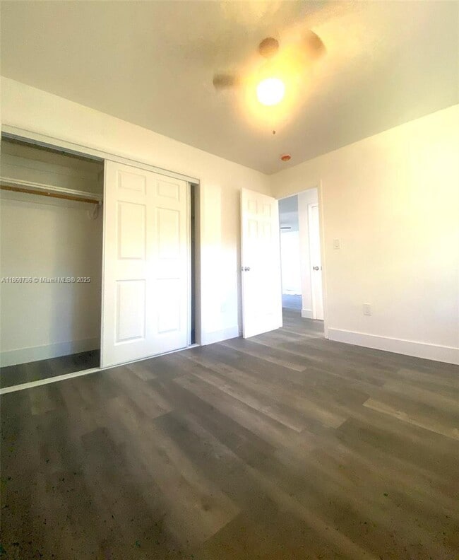 Foto del edificio - 1283 NE 109th St