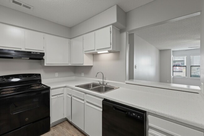 Foto del edificio - Courtney Square