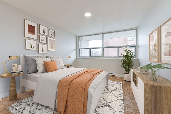 Building Photo - Davisville Tower